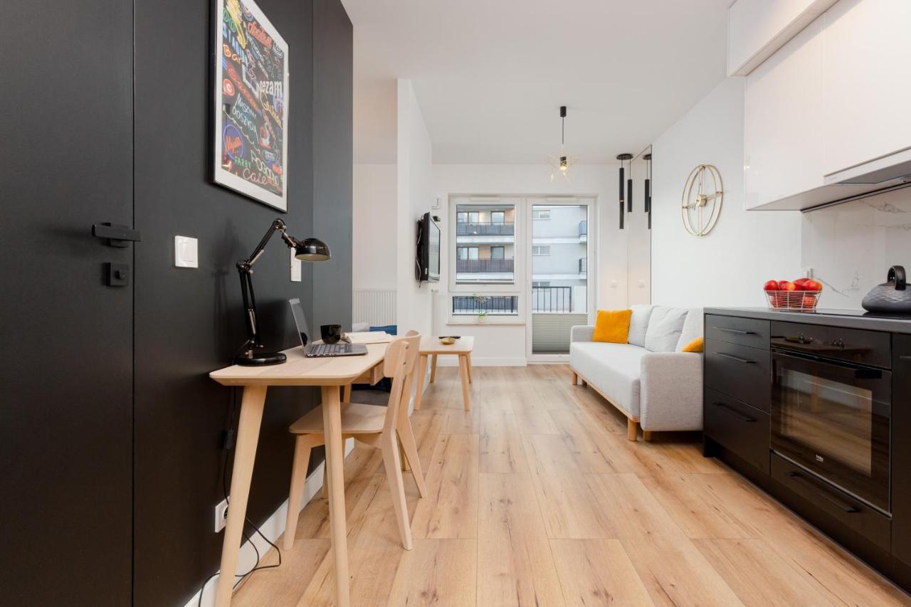 Atrium Promenada Apartments Goclaw By Noclegi Renters Varsavia Esterno foto