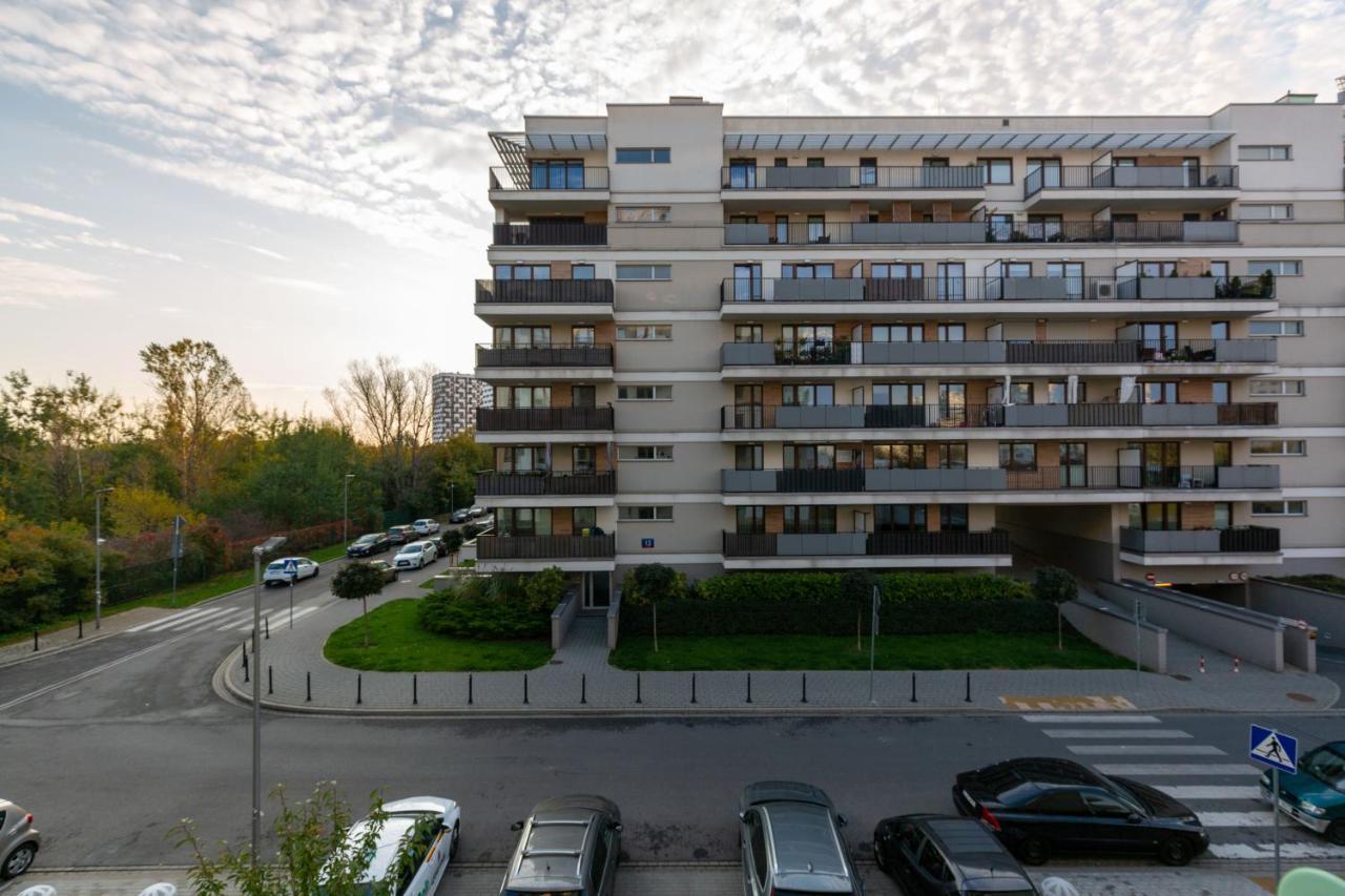 Atrium Promenada Apartments Goclaw By Noclegi Renters Varsavia Esterno foto