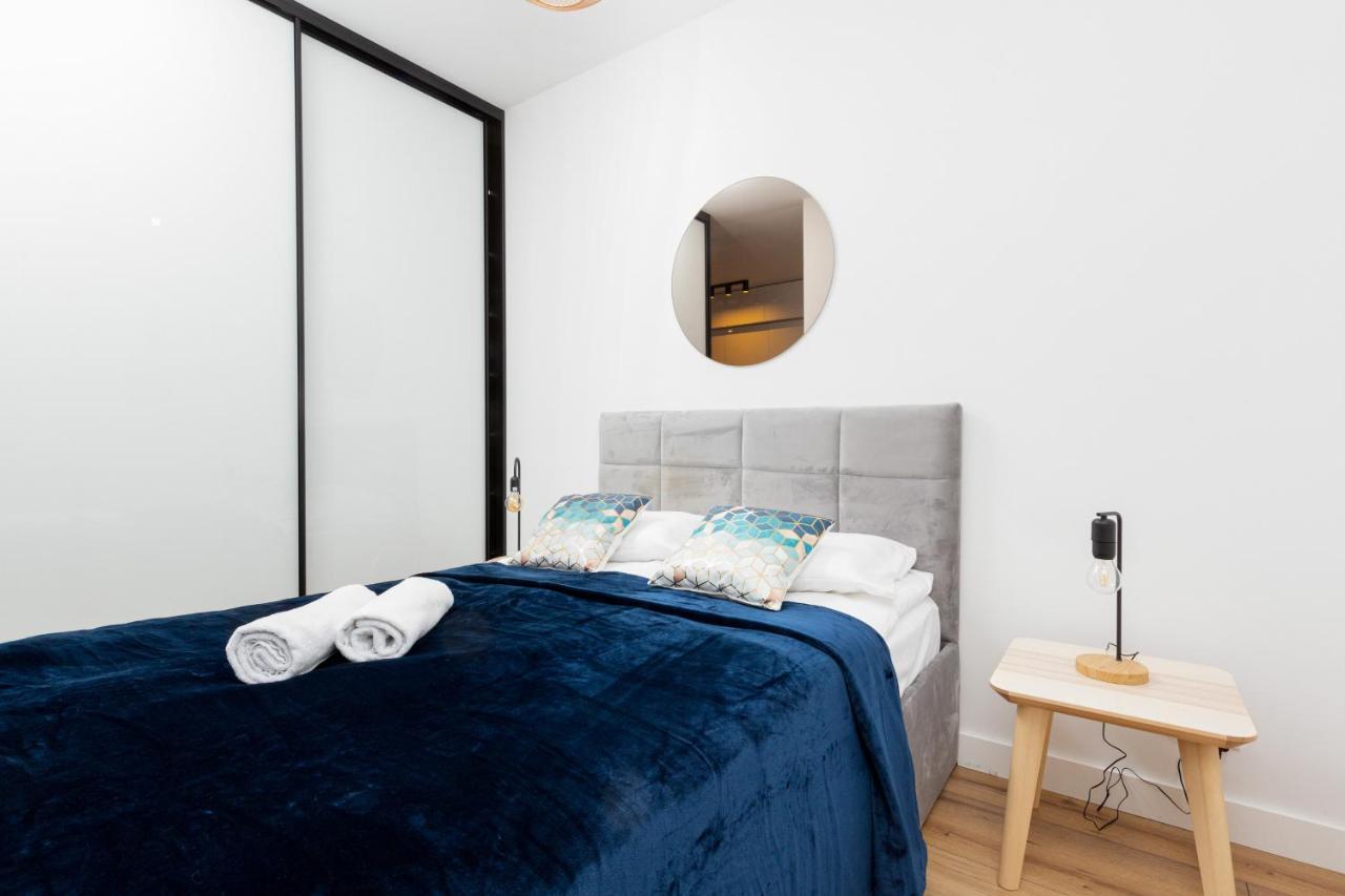 Atrium Promenada Apartments Goclaw By Noclegi Renters Varsavia Esterno foto